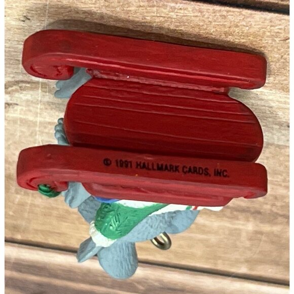 1991 HALLMARK KEEPSAKE ORNAMENT QX495-9 LOOK OUT BELOW TENDER TOUCHES MOUSE - Picture 6 of 6